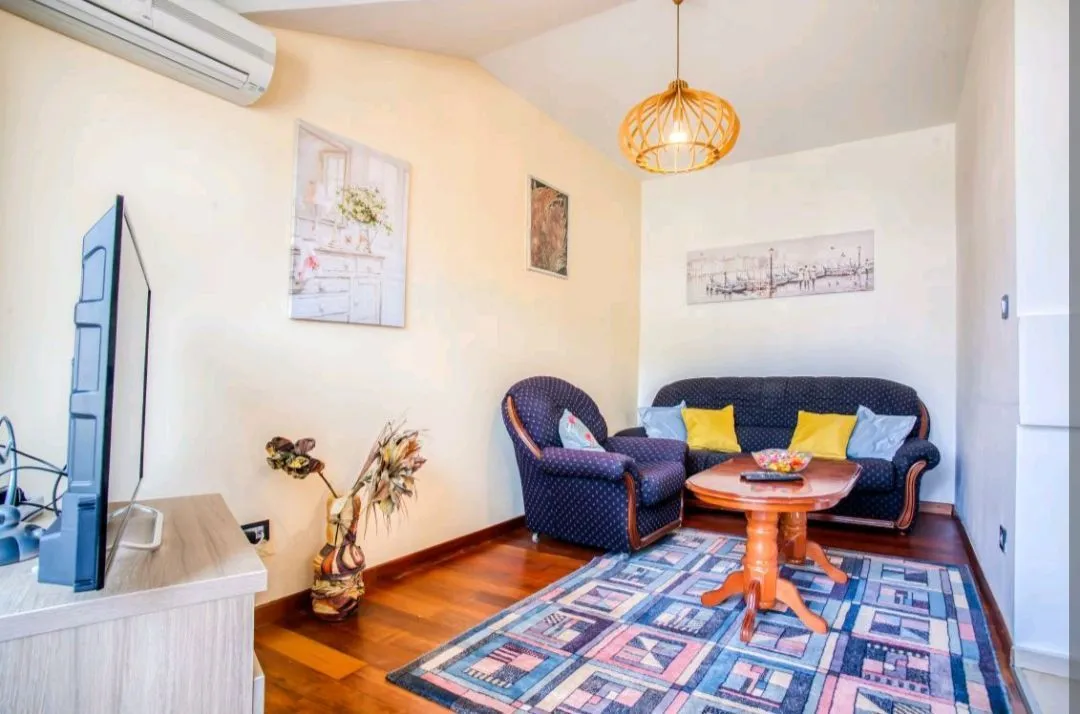 Rent, one bedroom apartment, 52m², Budva, Crna Gora