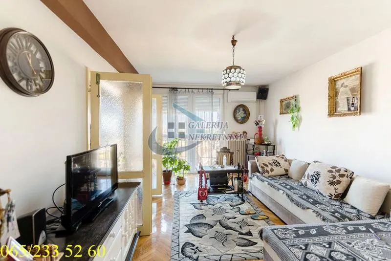 Sale, three bedroom apartment, 77m², Hala Pionir, Palilula Sve Podlokacije