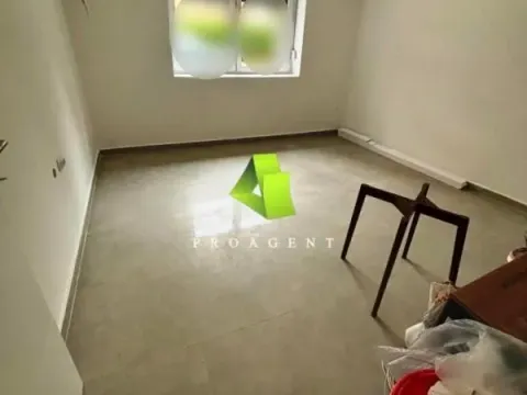 Rent, office space, 93m², Crveni Pevac, Niš - image 2