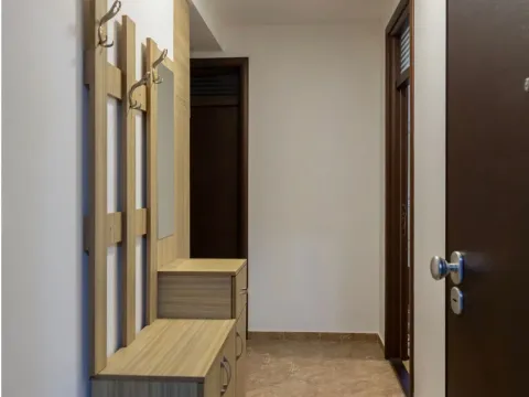 Rent, one bedroom apartment, 47m², Centar, Bar - image 7