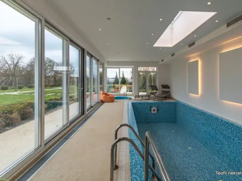 Sale, house, 380m², Belegiš, Stara Pazova - image 17