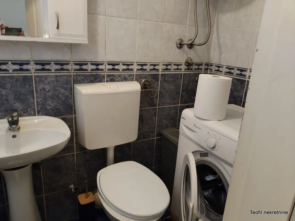 Rent, two bedroom apartment, 50m², Kanarevo Brdo, Beograd