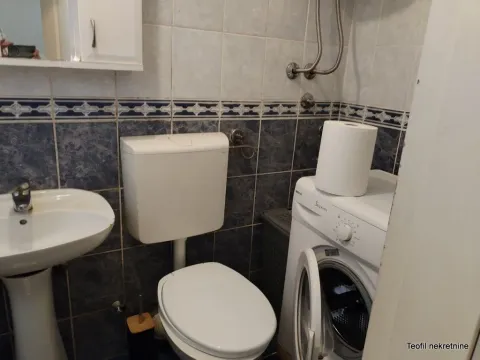 Rent, two bedroom apartment, 50m², Kanarevo Brdo, Beograd - image 10