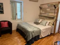 Rent, two bedroom apartment, 60m², Centar, Herceg Novi - image 10