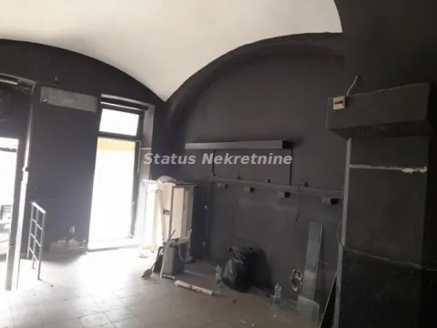 Izdavanje, poslovni prostor, 150m², Centar, Novi Sad - image 6