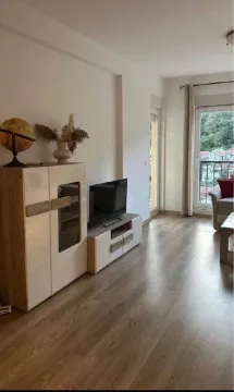 Rent, one bedroom apartment, 52m², Bečići, Budva - image 2