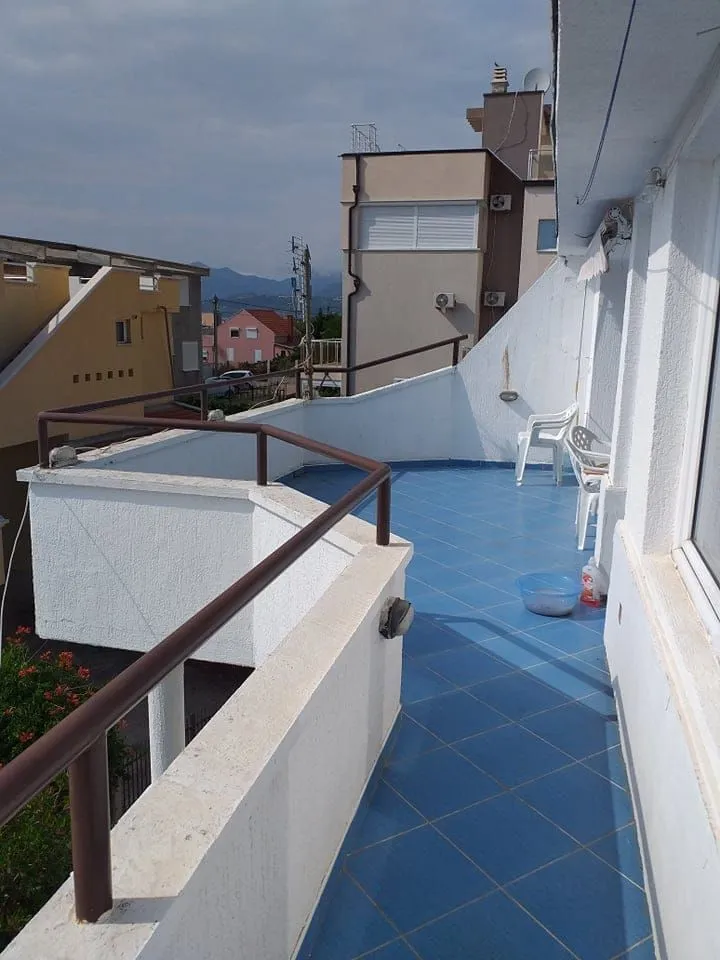 Sale, house, 240m², Utjeha, Bar