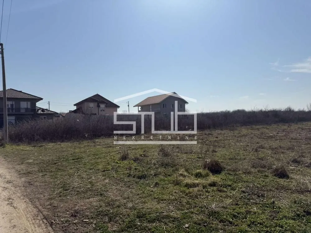 Izdavanje, plac, Čukarica, Beograd