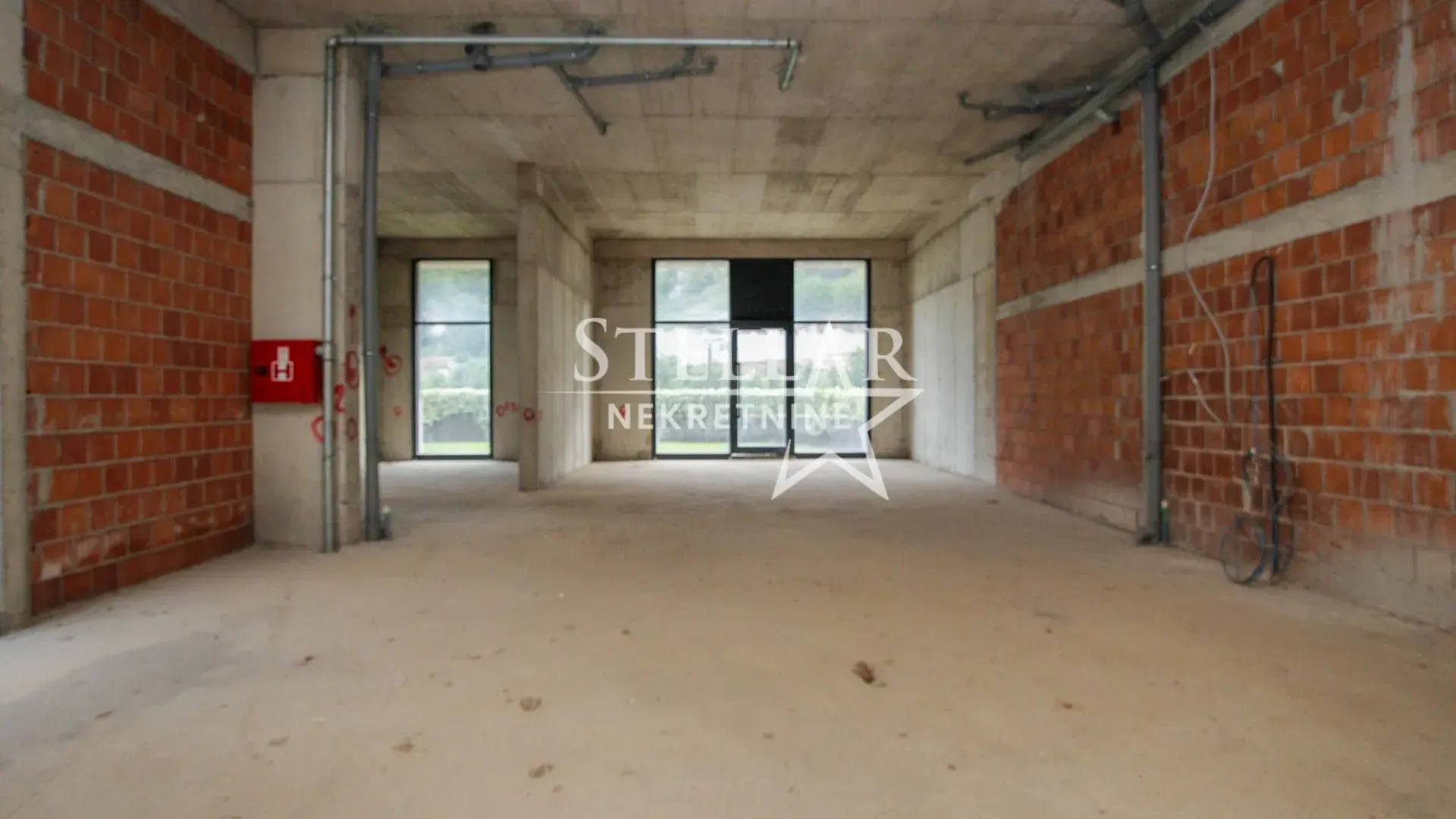 Rent, office space, 126m², Ljubović, Podgorica