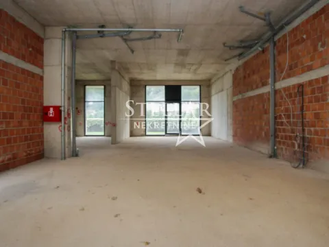 Poslovni prostor in Ljubović