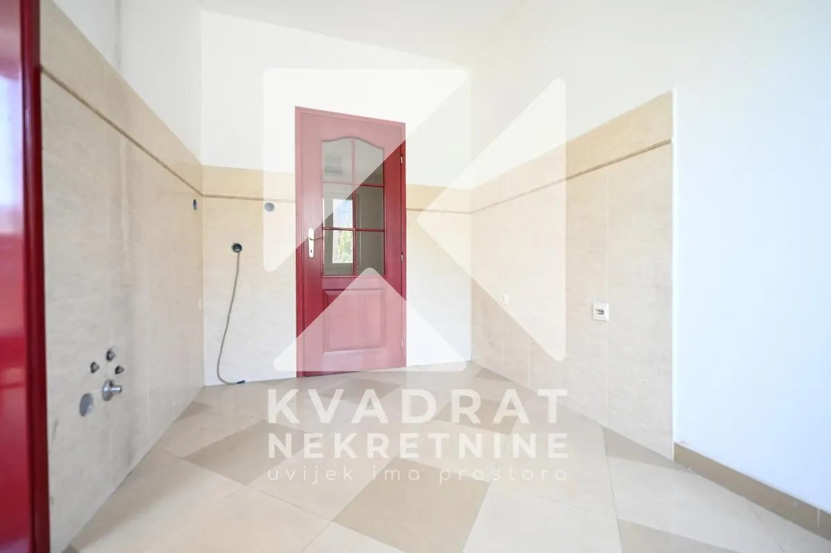 Rent, office space, 75m², Gintaš, Podgorica