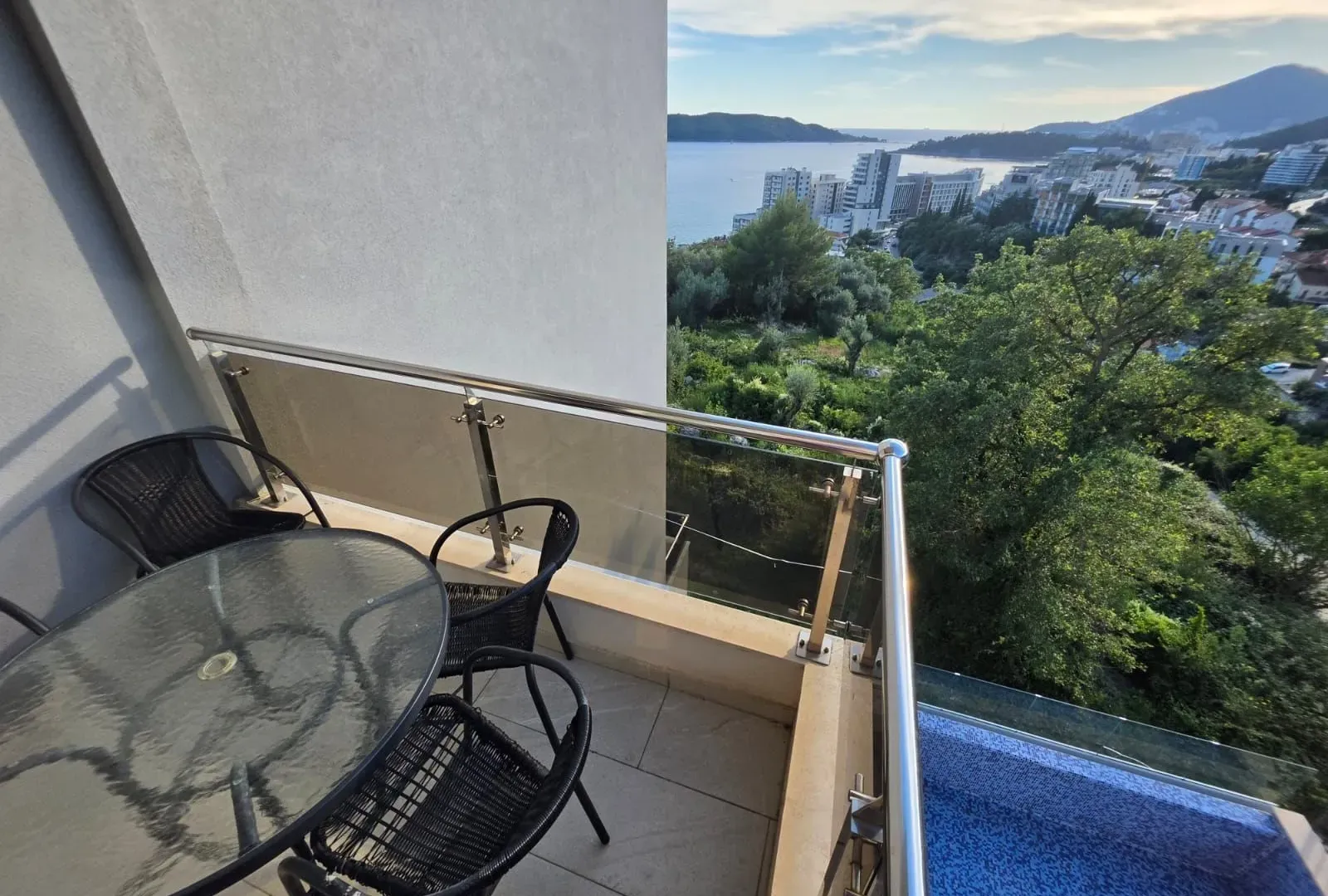 Sale, one bedroom apartment, 53m², Rafailovići, Budva