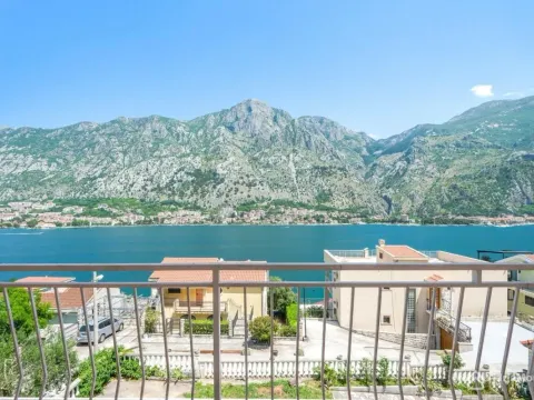 Prodaja, kuća, 172m², Muo, Kotor - image 14