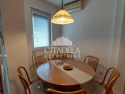 Rent, three bedroom apartment, 75m², Savski Venac, Beograd - image 5