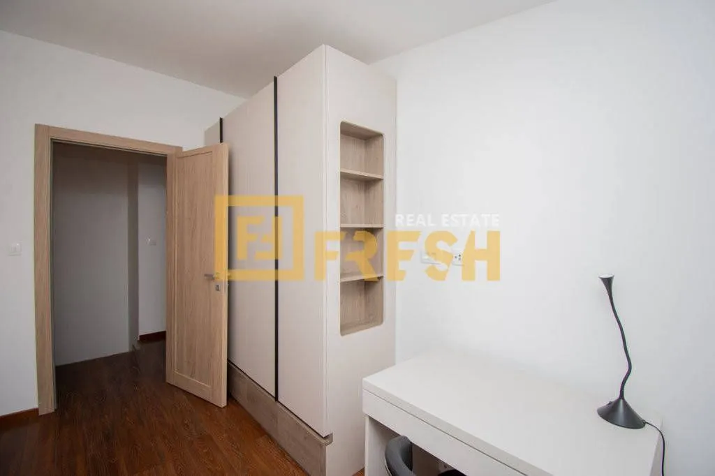 Rent, three bedroom apartment, 90m², Master Kvart, Podgorica