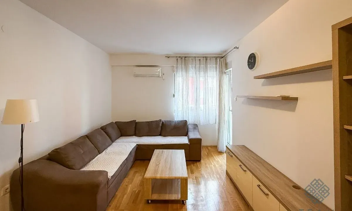 Izdavanje, jednosoban stan, 50m², Ljubović, Podgorica