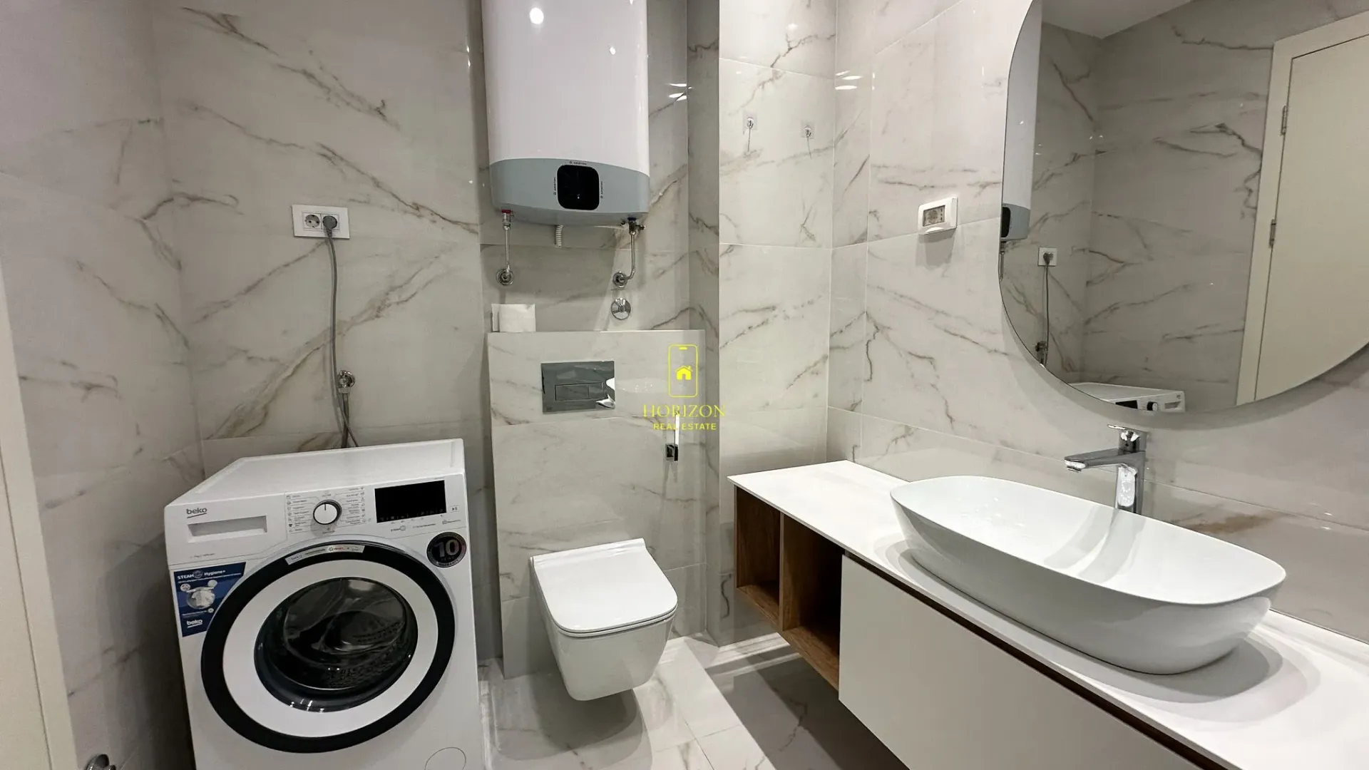 Prodaja, jednosoban stan, 63m², Kod Capital Plaze, Podgorica