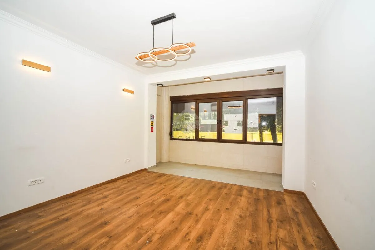 Rent, office space, 70m², Centar, Podgorica