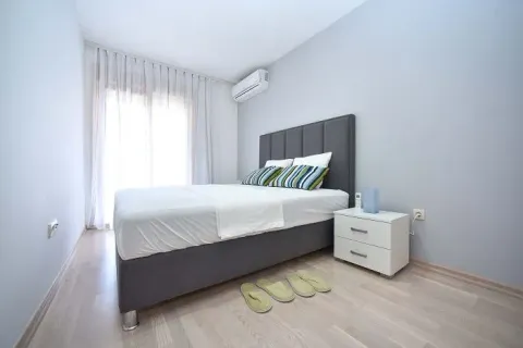 Rent, one bedroom apartment, 47m², Centar, Budva - image 5