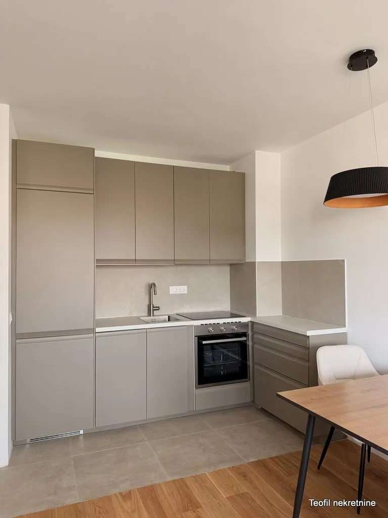 Rent, one bedroom apartment, 40m², Zemun Centar, Zemun Sve Podlokacije