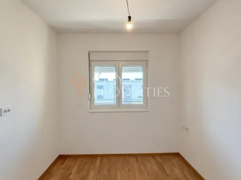 Sale, apartment, 46m², Stari Aerodrom, Podgorica - image 8