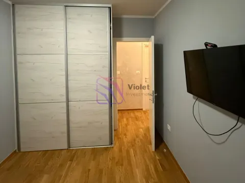 Izdavanje, dvosoban stan, 65m², City Kej, Podgorica - image 16