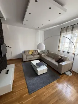 Izdavanje, dvosoban stan, 52m², Zemun Gornji Grad, Zemun Sve Podlokacije - image 3