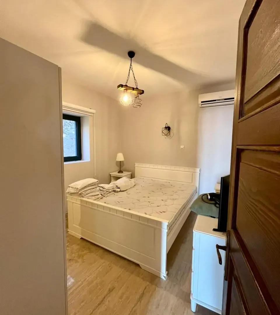 Rent, house, 200m², Reževići, Budva