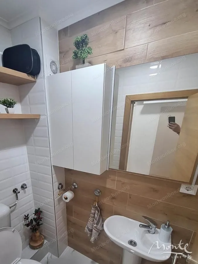 Prodaja, trosoban stan, 89m², Podgorica, Crna Gora