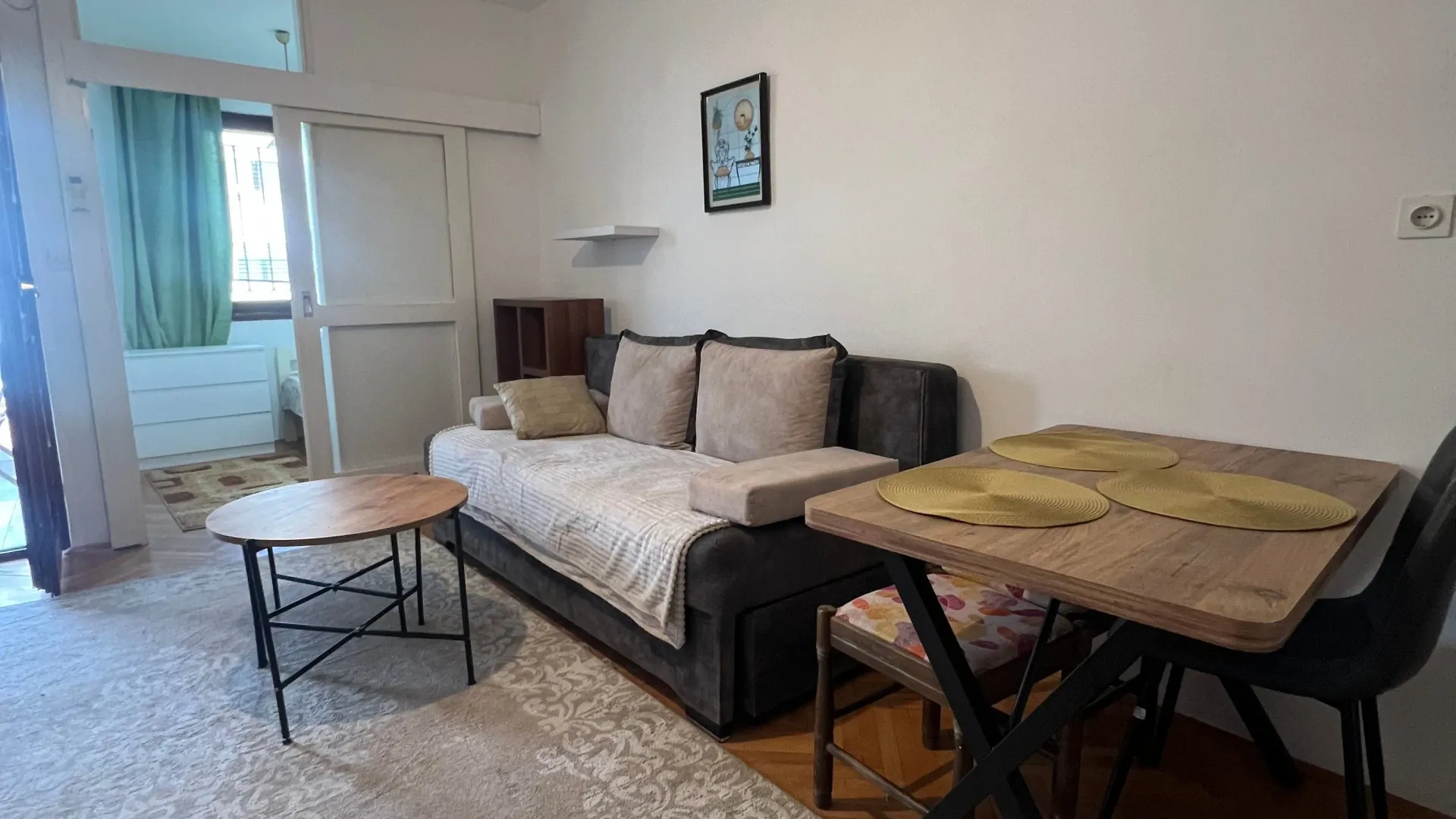 Rent, one bedroom apartment, 37m², Centar, Bar