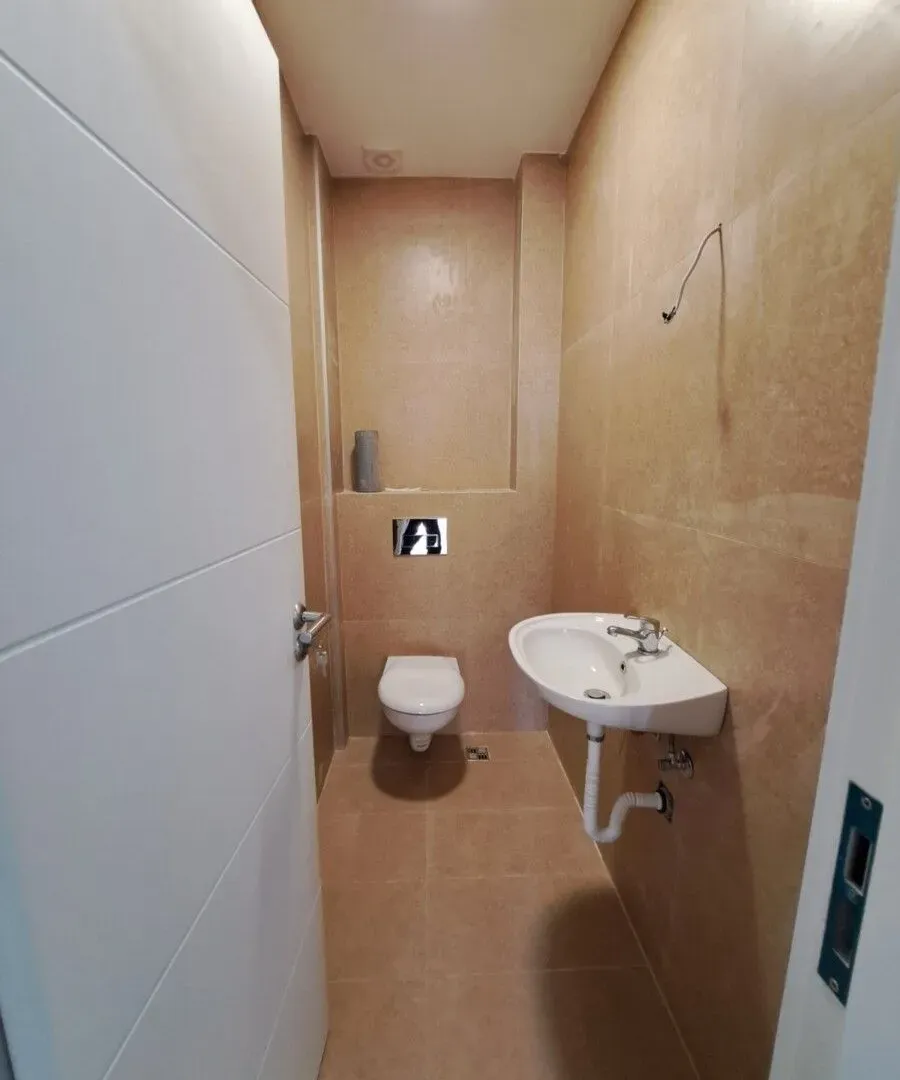 Prodaja, dvosoban stan, 64m², Tološi, Podgorica