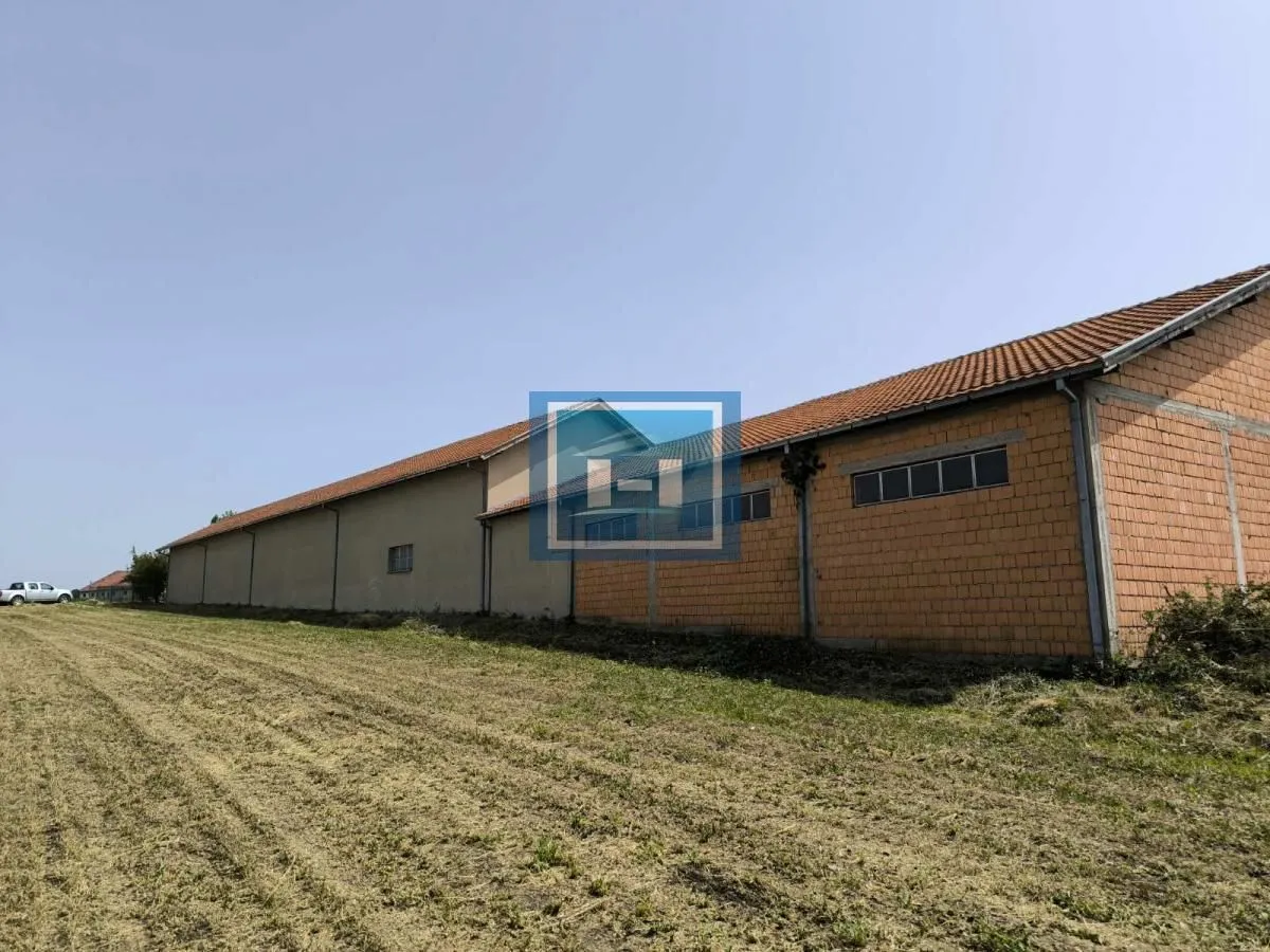Sale, office space, 570m², Stubica, Paraćin