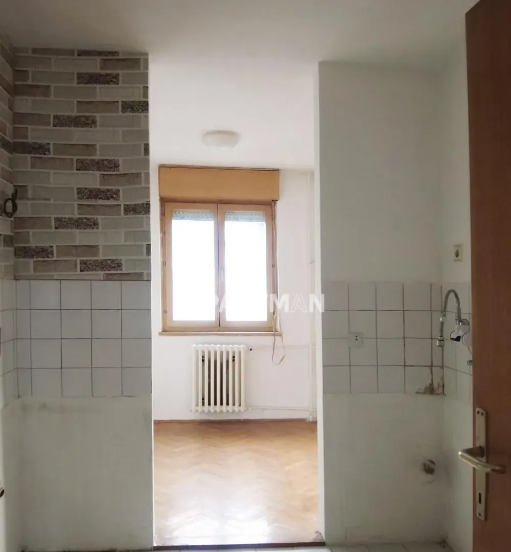 Prodaja, trosoban stan, 96m², Čukarička Padina, Beograd