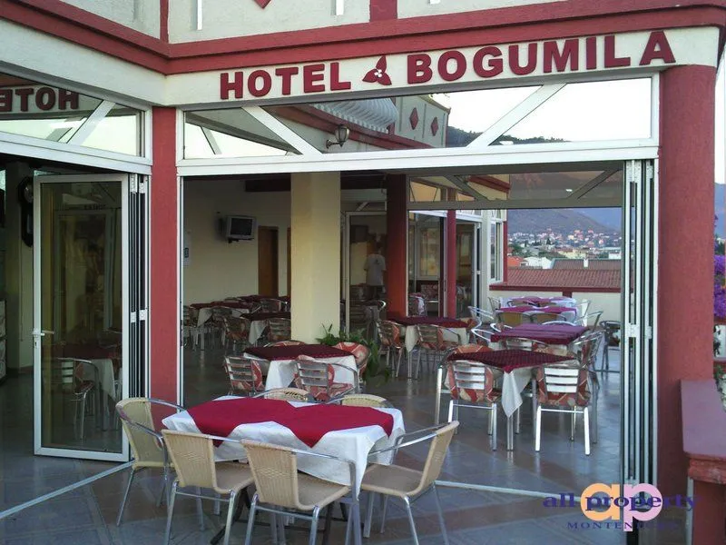 Prodaja, ugostiteljski objekat, 744m², Bar, Crna Gora