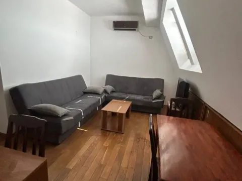 Izdavanje, garsonjera, 28m2, Kruševac, Podgorica Izdavanje, garsonjera, 28m2, Kruševac, Podgorica