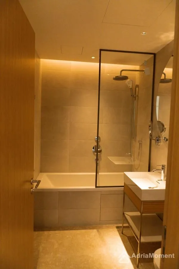 Prodaja, dvosoban stan, 88m², Porto Montenegro, Tivat