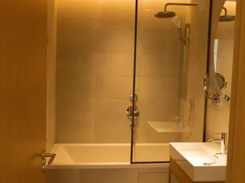 Prodaja, dvosoban stan, 88m², Porto Montenegro, Tivat - image 9