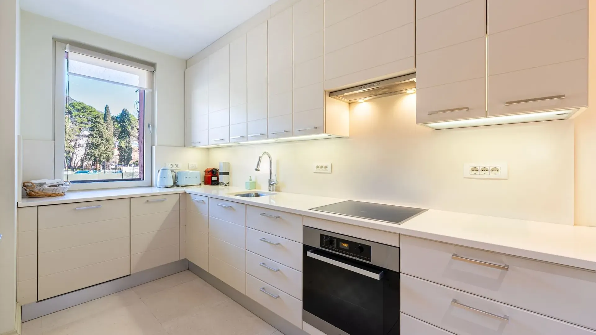 Prodaja, dvosoban stan, 152m², Porto Montenegro, Tivat
