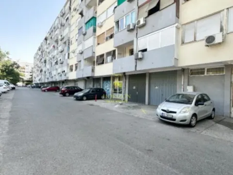 Prodaja, dvosoban stan, 75m², Preko Morače, Podgorica