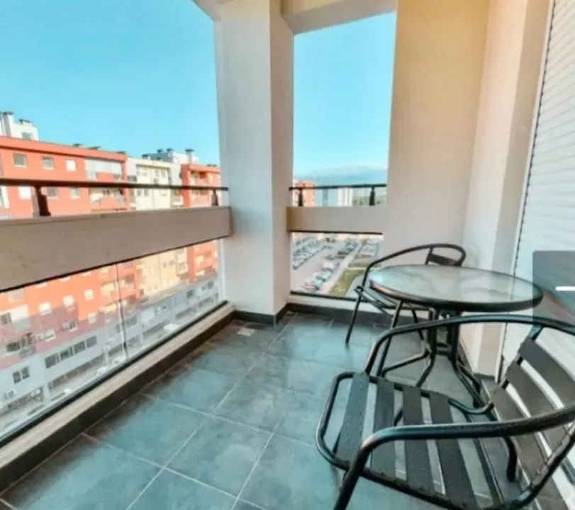 Izdavanje, dvosoban stan, 72m², City Kvart, Podgorica