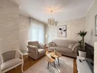 Izdavanje, jednosoban stan, 100m², City Kvart, Podgorica - image 4