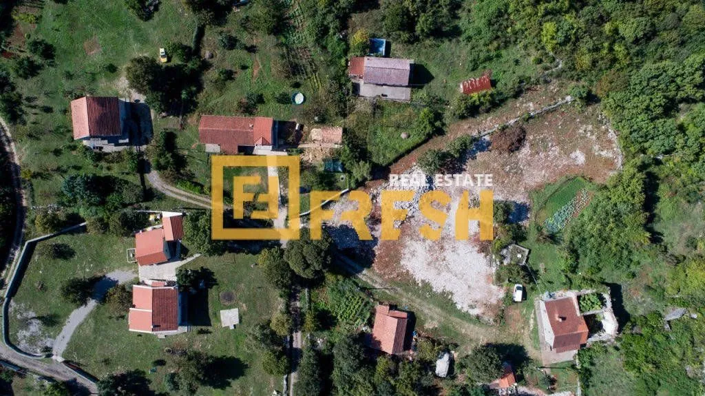 Sale, land lot, 1090m², Danilovgrad, Crna Gora