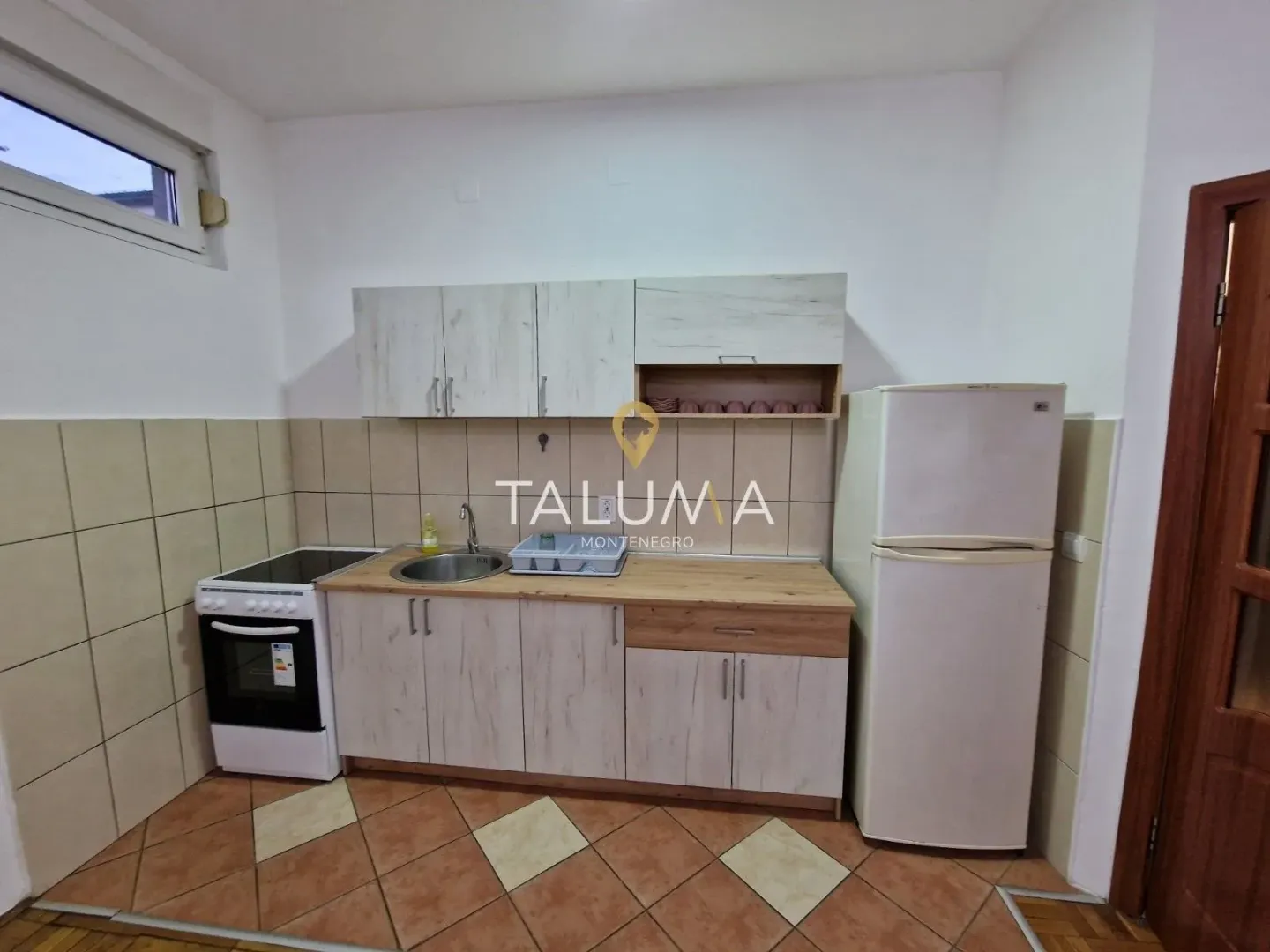Prodaja, jednosoban stan, 39m², Blok 9, Podgorica