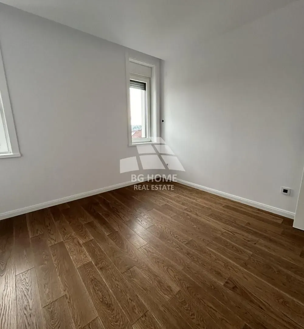 Prodaja, trosoban stan, 71m², Čubura, Beograd
