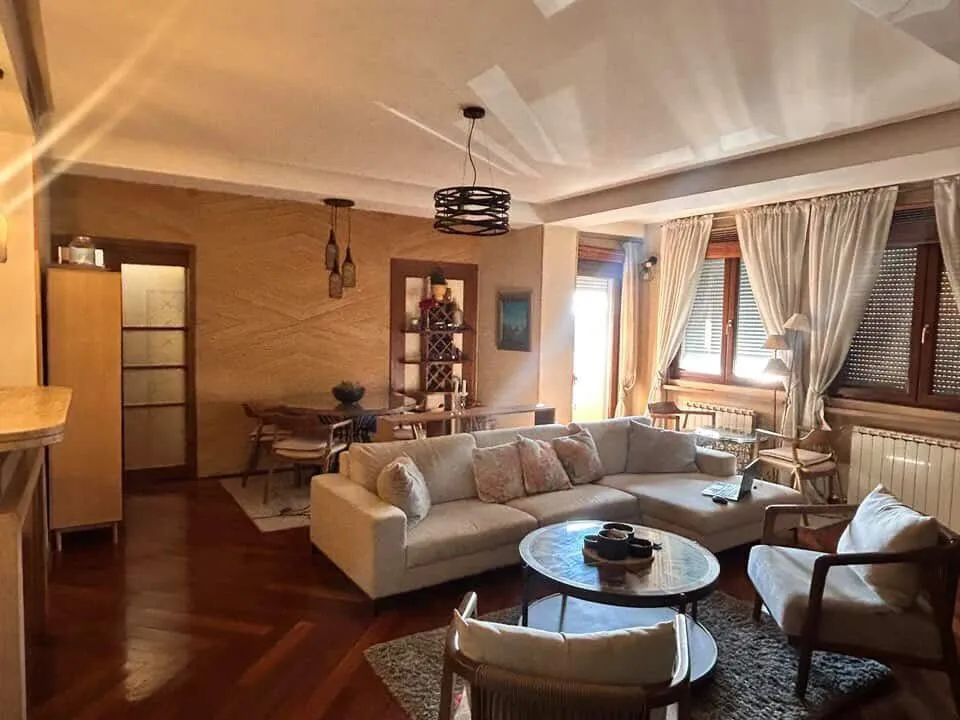Rent, two bedroom apartment, 90m², Stari Aerodrom, Podgorica