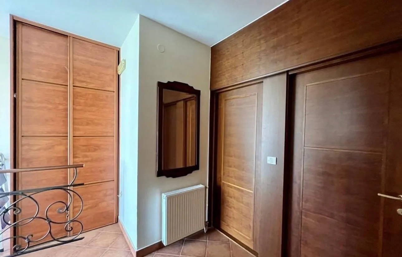 Prodaja, kuća, 200m², Gorica C, Podgorica