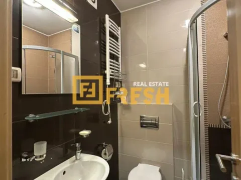 Rent, studio apartment, 29m², Blok 6, Podgorica - image 4