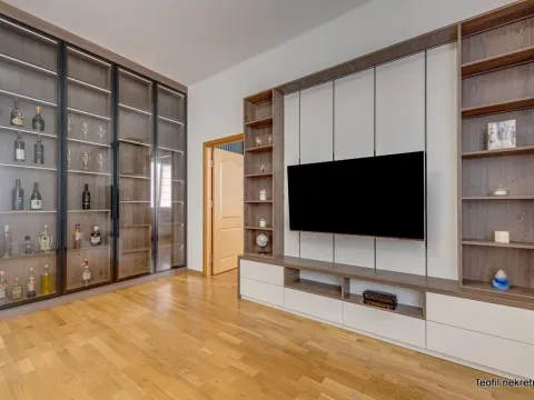 Rent, three bedroom apartment, 82m², Stari Grad, Beograd - image 5