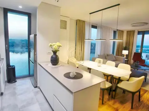 Rent, four bedroom apartment, 144m², Savski Venac, Beograd - image 4