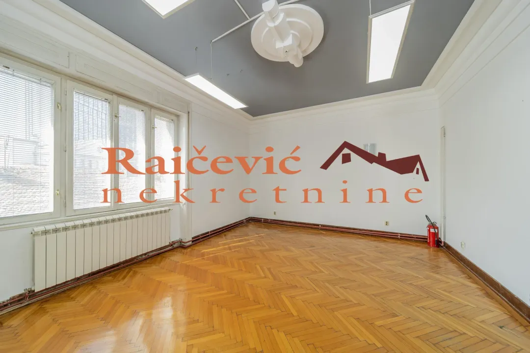 Rent, apartment, 150m², Stari Grad, Beograd